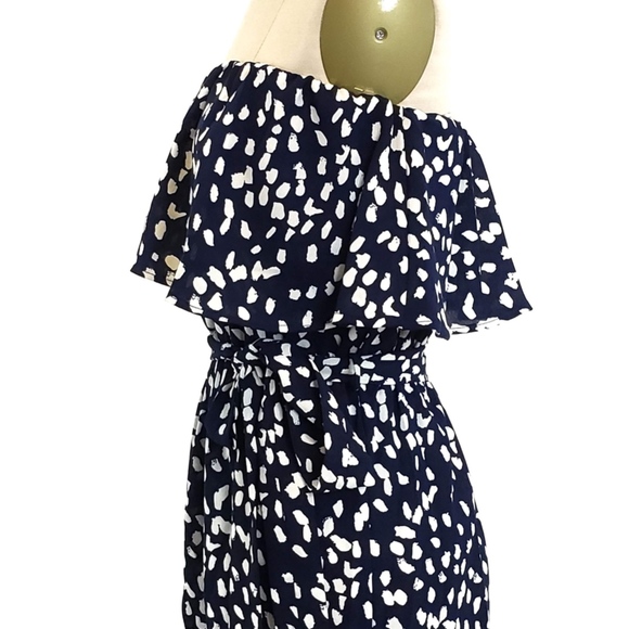 Navy Romper with white Leaves - Picture 3 of 3